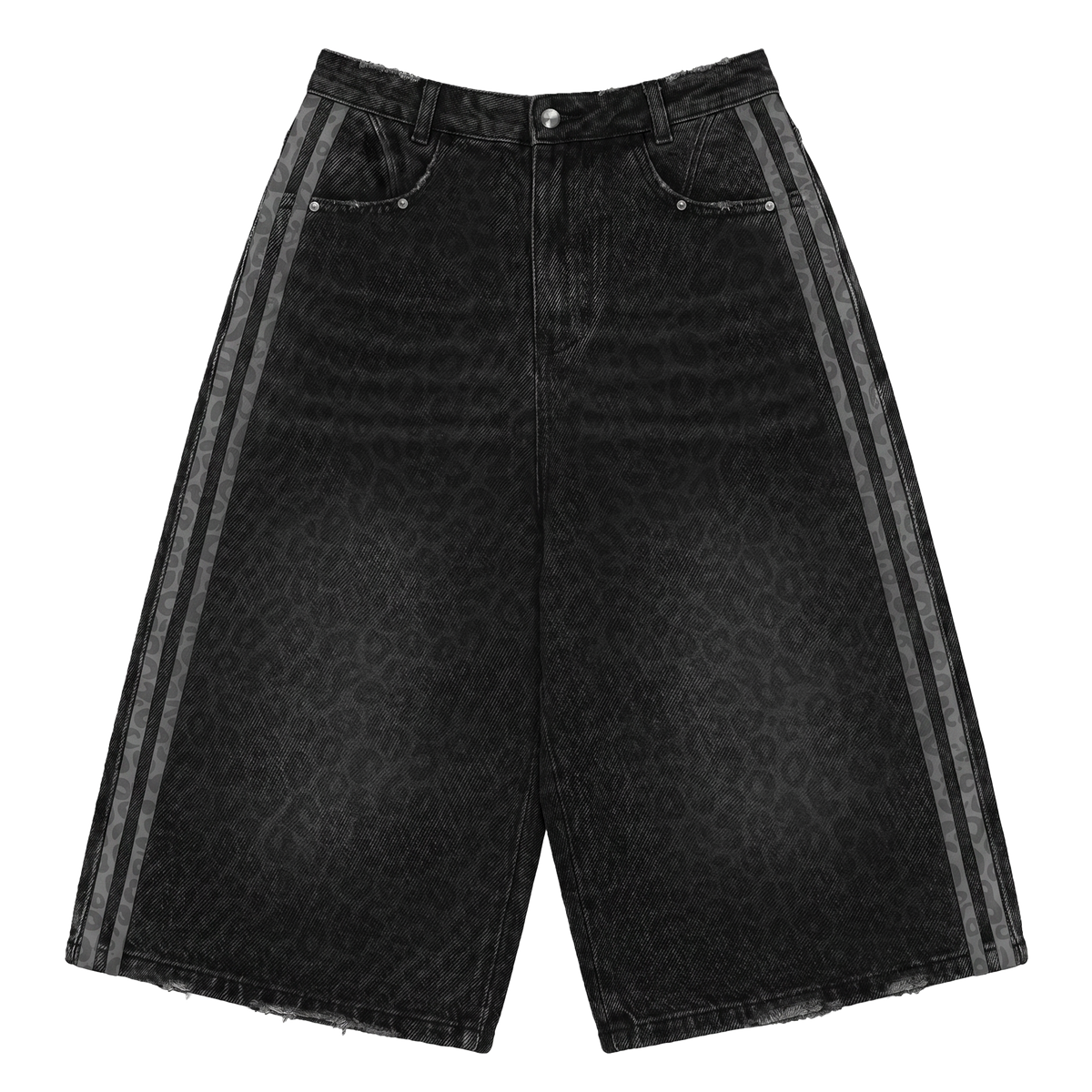 Dozen SZN 01 jorts, front view